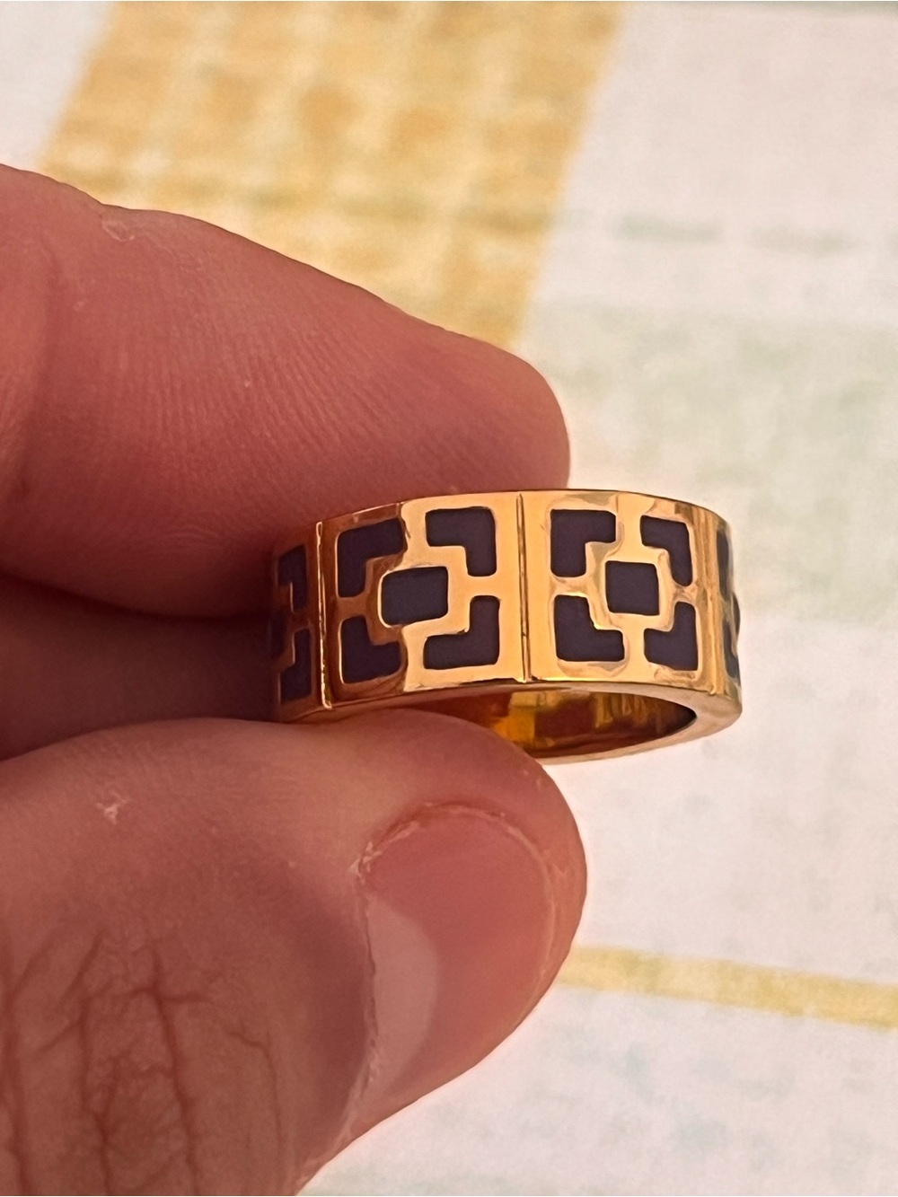 Cocktail Ring Trina Turk, Gold Tone With Dark Purple Enamel Size 7